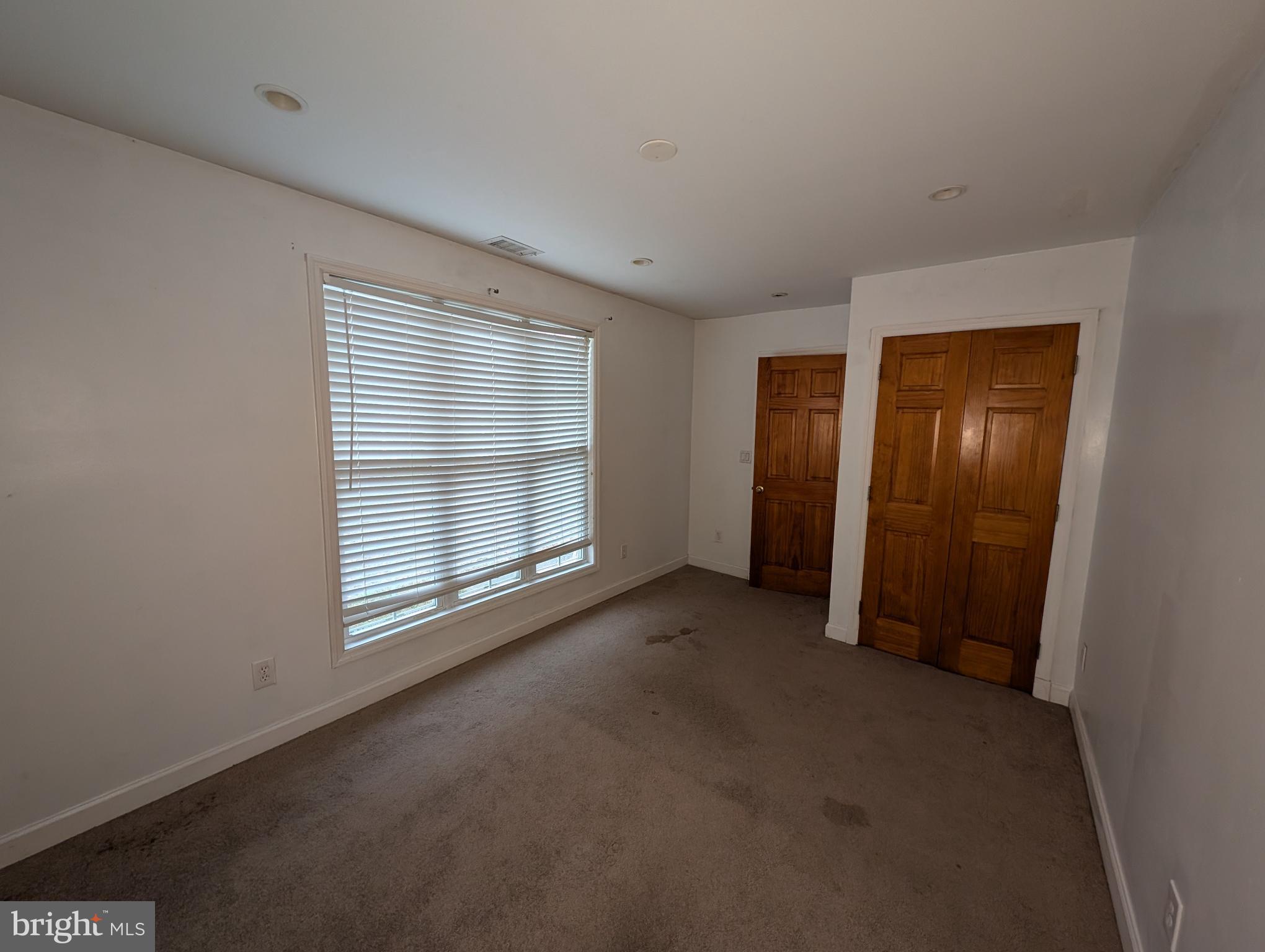 219 Circle Road Pasadena, MD 21122 - Photo 7 of 14 Gallery Image 7