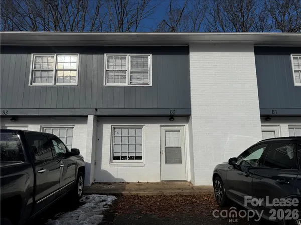 $1,150 | 118 Ross Street, Unit B2, Morganton, NC 28655