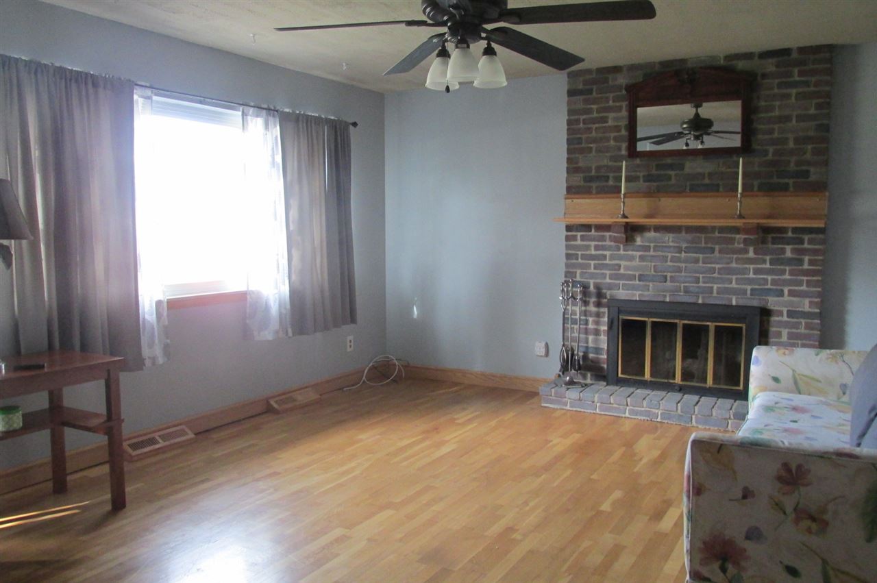 5665 Fort Road Saginaw, MI 48601 - Photo 3 of 20