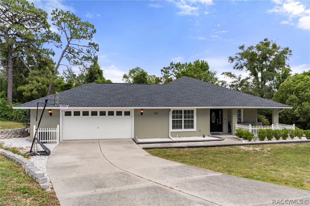 763 South Curry Point Homosassa, FL 34448 - Photo 1 of 43