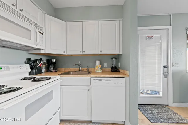 $160,000 | 4114 Holiday Drive, Unit 12, Panama City Beach, FL 32408