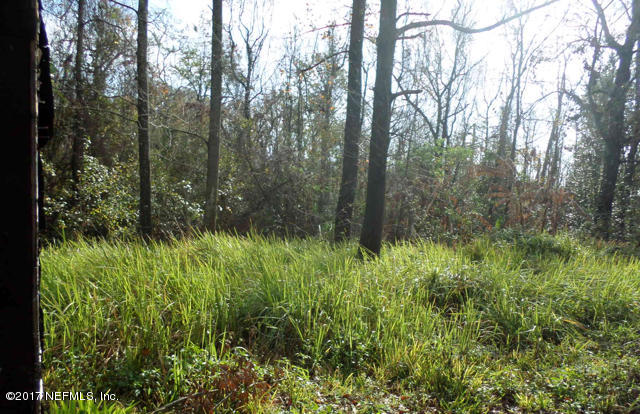 180 Heidt Road Palatka, FL 32177 - Photo 4 of 6 SAM_2854