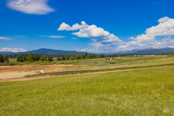 $295,000 | 6 Little Moose Court, McCall, ID 83638