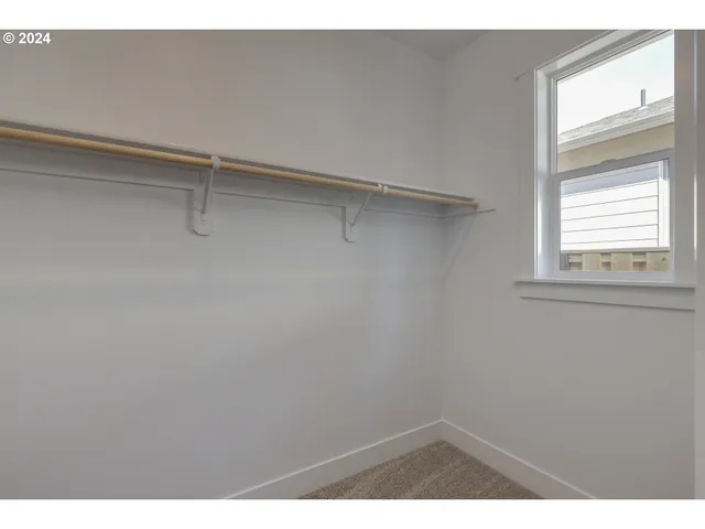 $619,850 | 3403 Northeast Justus Avenue, Unit 76, Estacada, OR 97023