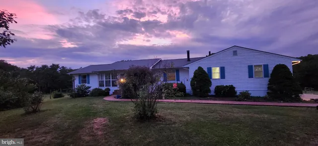 $799,000 | 13206 Golden Drive, Sumerduck, VA 22742