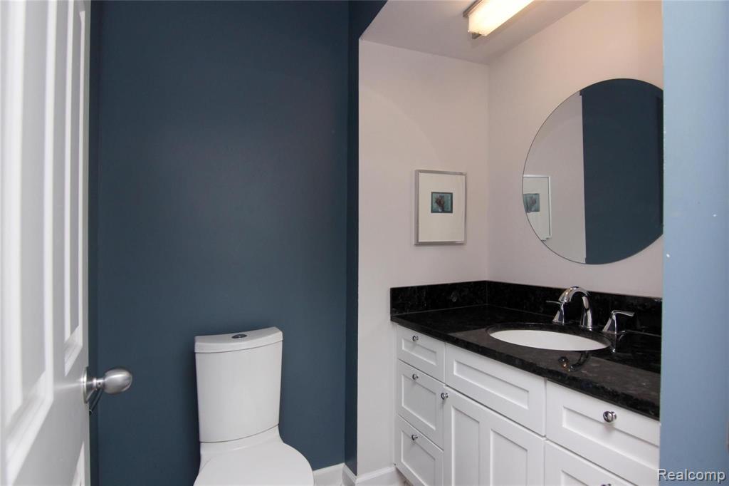 234 Shagbark Drive Rochester Hills, MI 48309 - Photo 22 of 32
