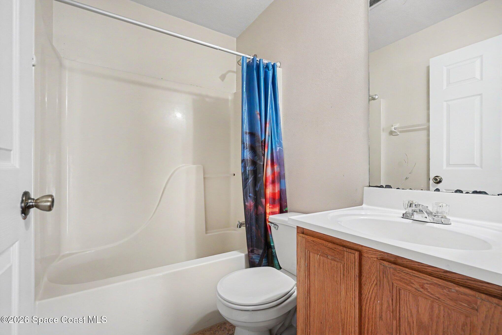 1154 Ida Way Melbourne, FL 32940 - Photo 23 of 27 Guest Bathroom