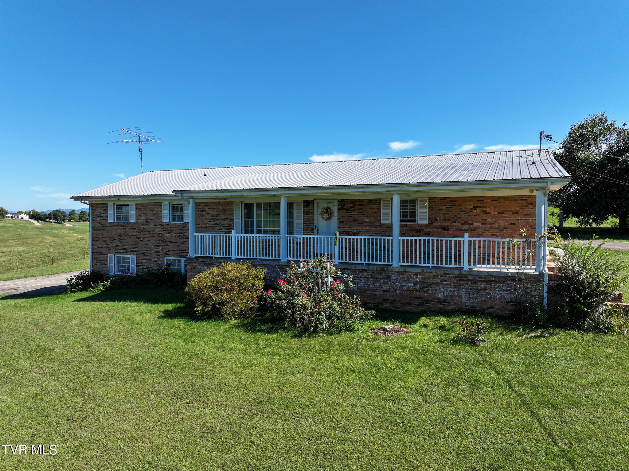 575 West Allens Bridge Road Greeneville, TN 37743 - Photo 60 of 70 DJI_20261005144102_0963_D