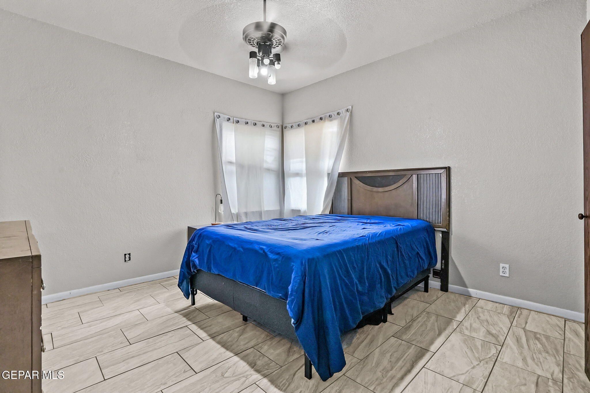 540 Spring Crest Drive El Paso, TX 79912 - Photo 18 of 37 7-web-or-mls-JOL01055