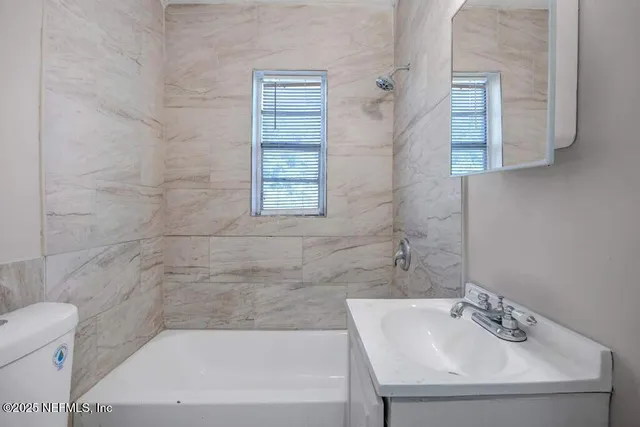 $900 | 402 East 27th Street, Jacksonville, FL 32206