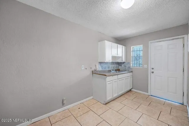 $900 | 402 East 27th Street, Jacksonville, FL 32206