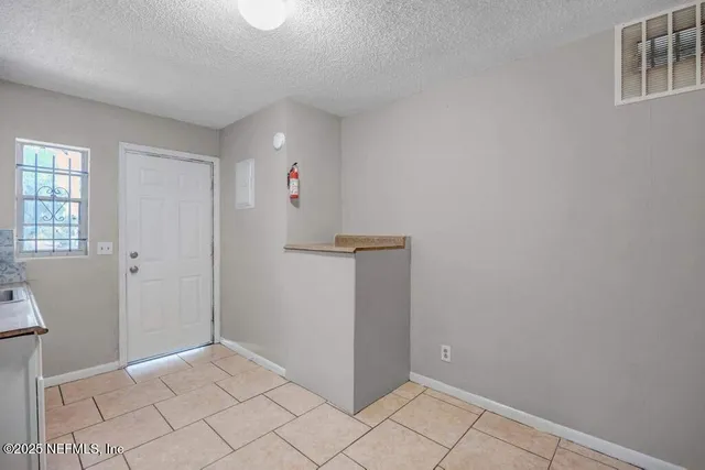 $900 | 402 East 27th Street, Jacksonville, FL 32206