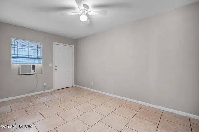 $900 | 402 East 27th Street, Jacksonville, FL 32206