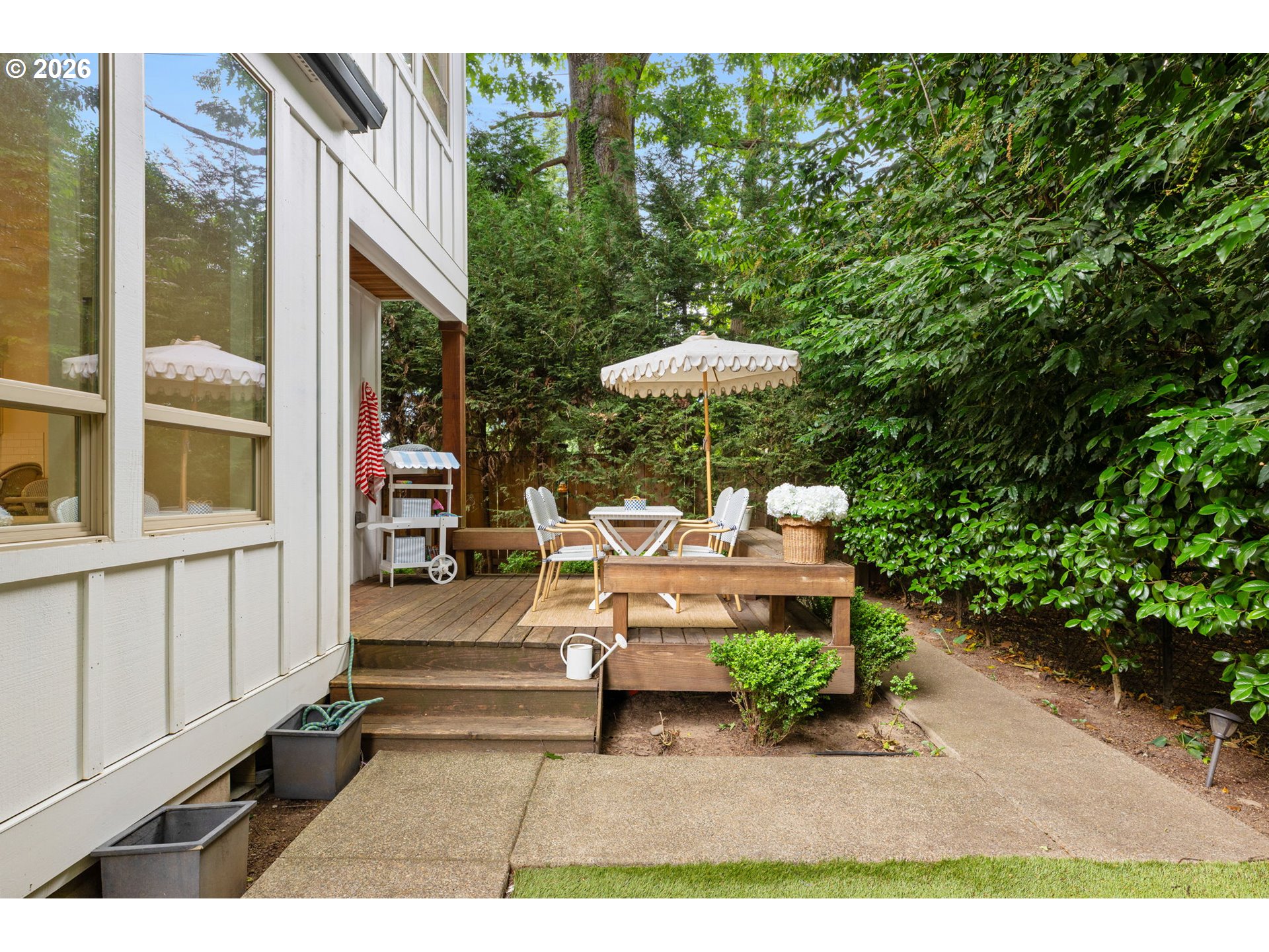 6437 Southwest Raleighwood Court Portland, OR 97221 - Photo 33 of 48