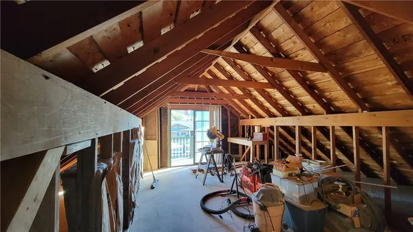 $1,099,988 | 221 East Street, Norco, CA 92860