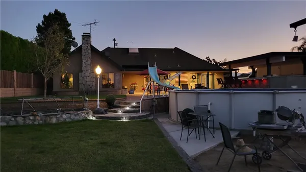 $1,099,988 | 221 East Street, Norco, CA 92860