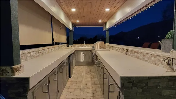 $1,099,988 | 221 East Street, Norco, CA 92860