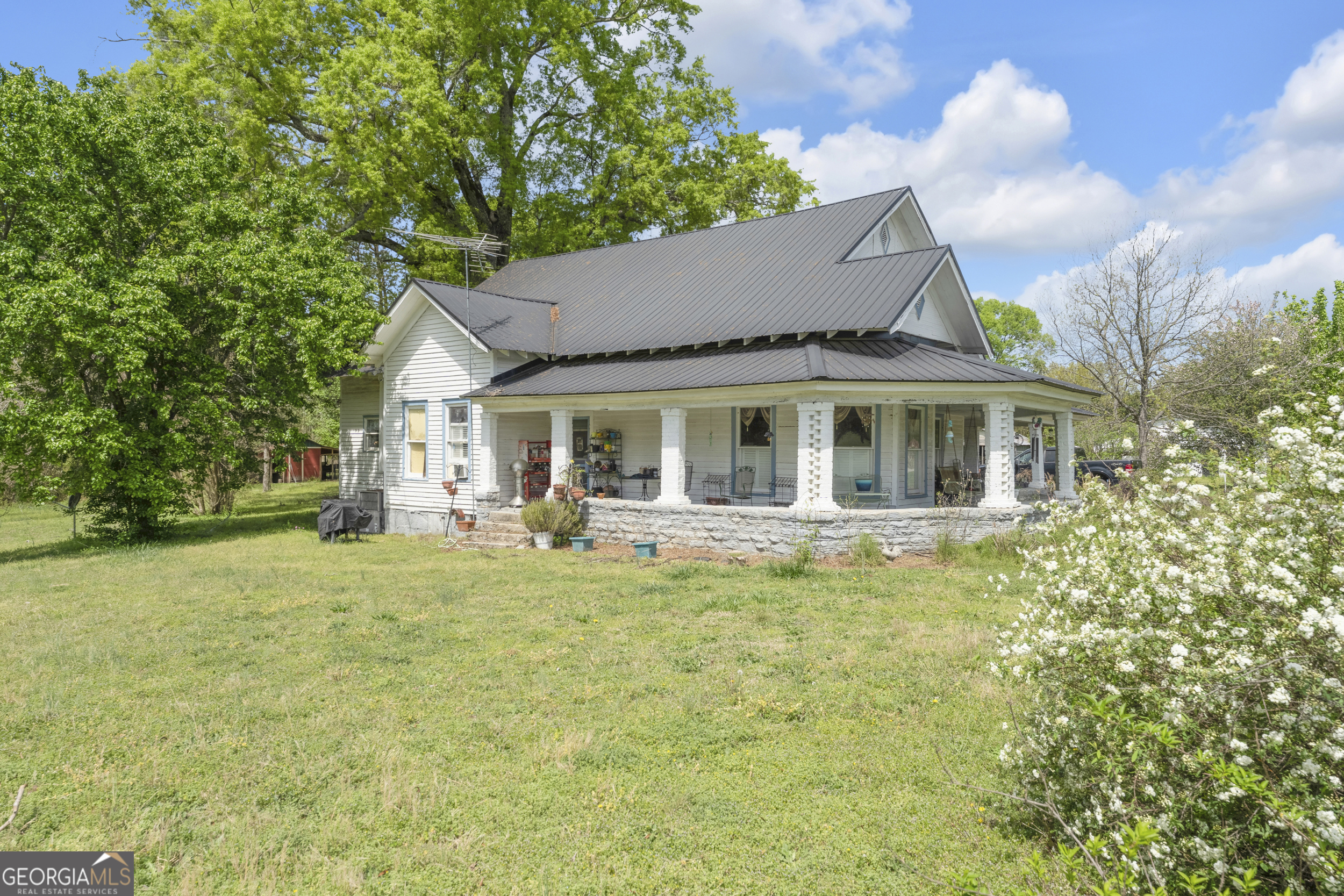 525 South Hulin Avenue Tignall, GA 30668 - Photo 3 of 40