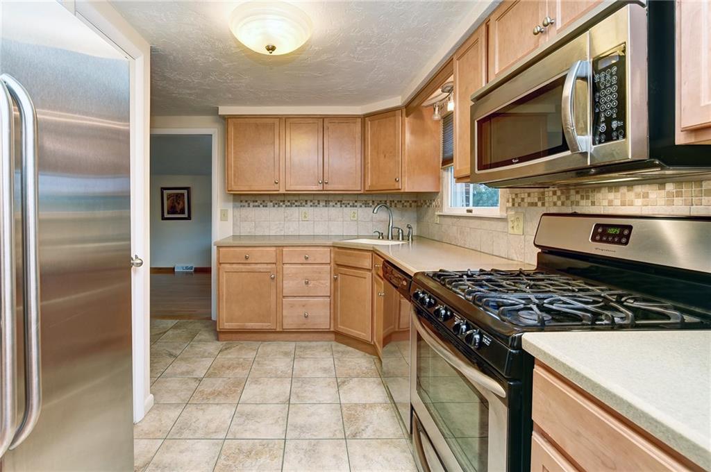 5923 Claridge Road Export, PA 15632 - Photo 9 of 23