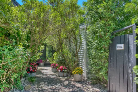 $4,500,000 | 72 Hempstead Street, Sag Harbor, NY 11963