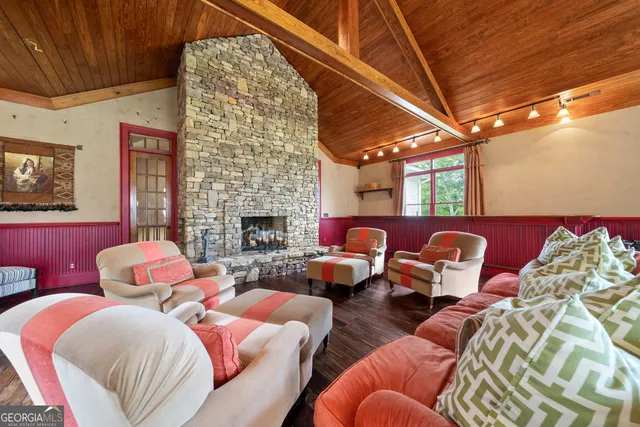 $2,425,000 | 603 Pea Ridge Road Southeast, Eatonton, GA 31024