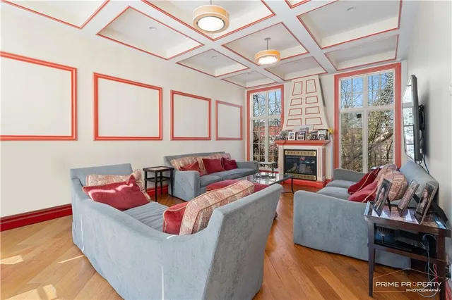 $5,100,000 | 850 East 23rd Street | East Midwood