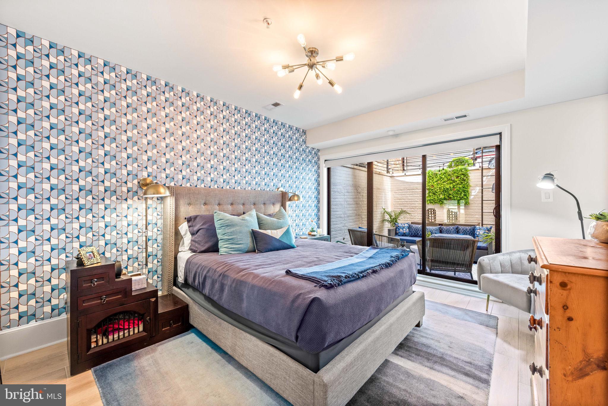 919 R Street Northwest, Unit 1 Washington, DC 20001 - Photo 18 of 31