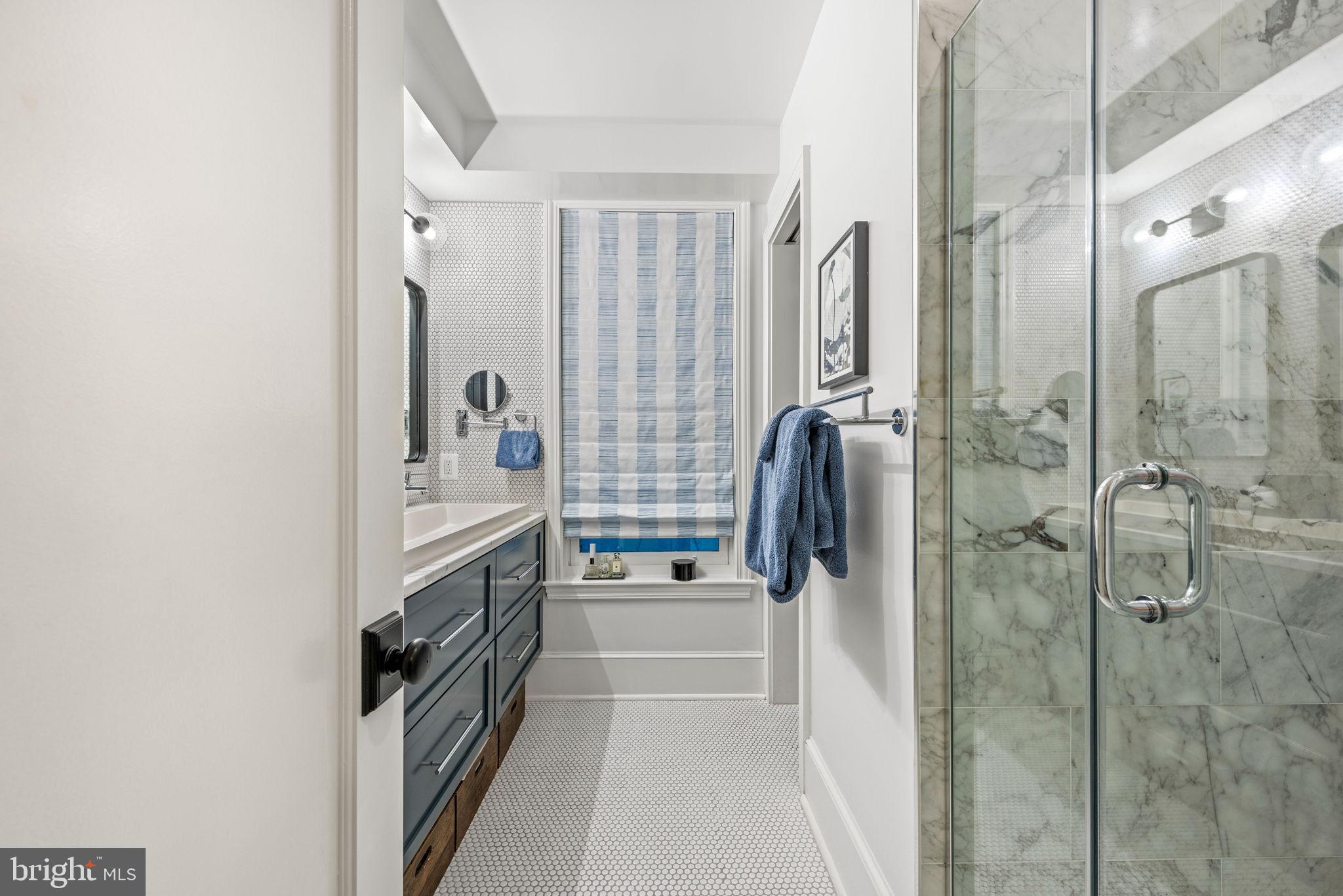 919 R Street Northwest, Unit 1 Washington, DC 20001 - Photo 23 of 31