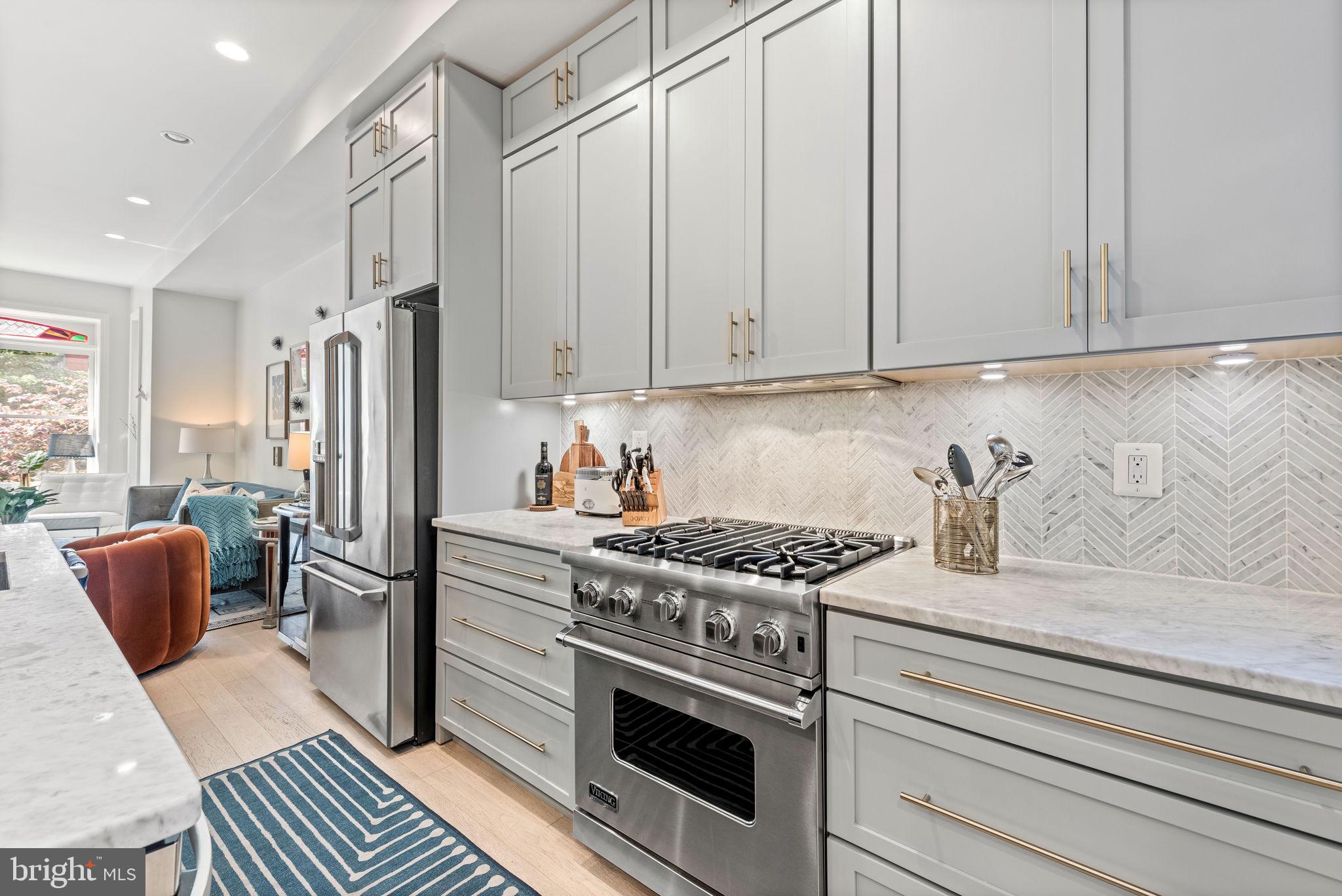 919 R Street Northwest, Unit 1 Washington, DC 20001 - Photo 6 of 31