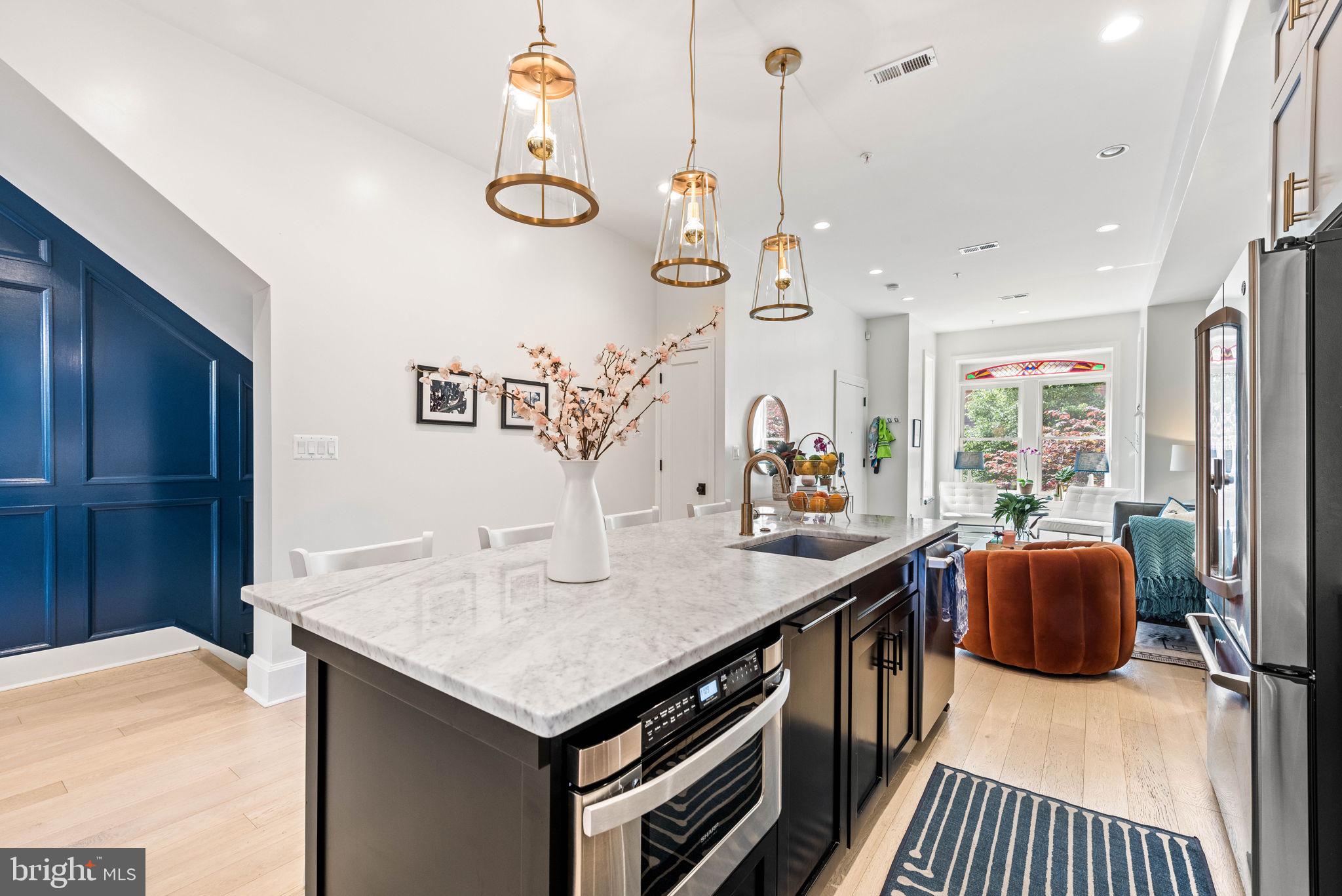 919 R Street Northwest, Unit 1 Washington, DC 20001 - Photo 7 of 31