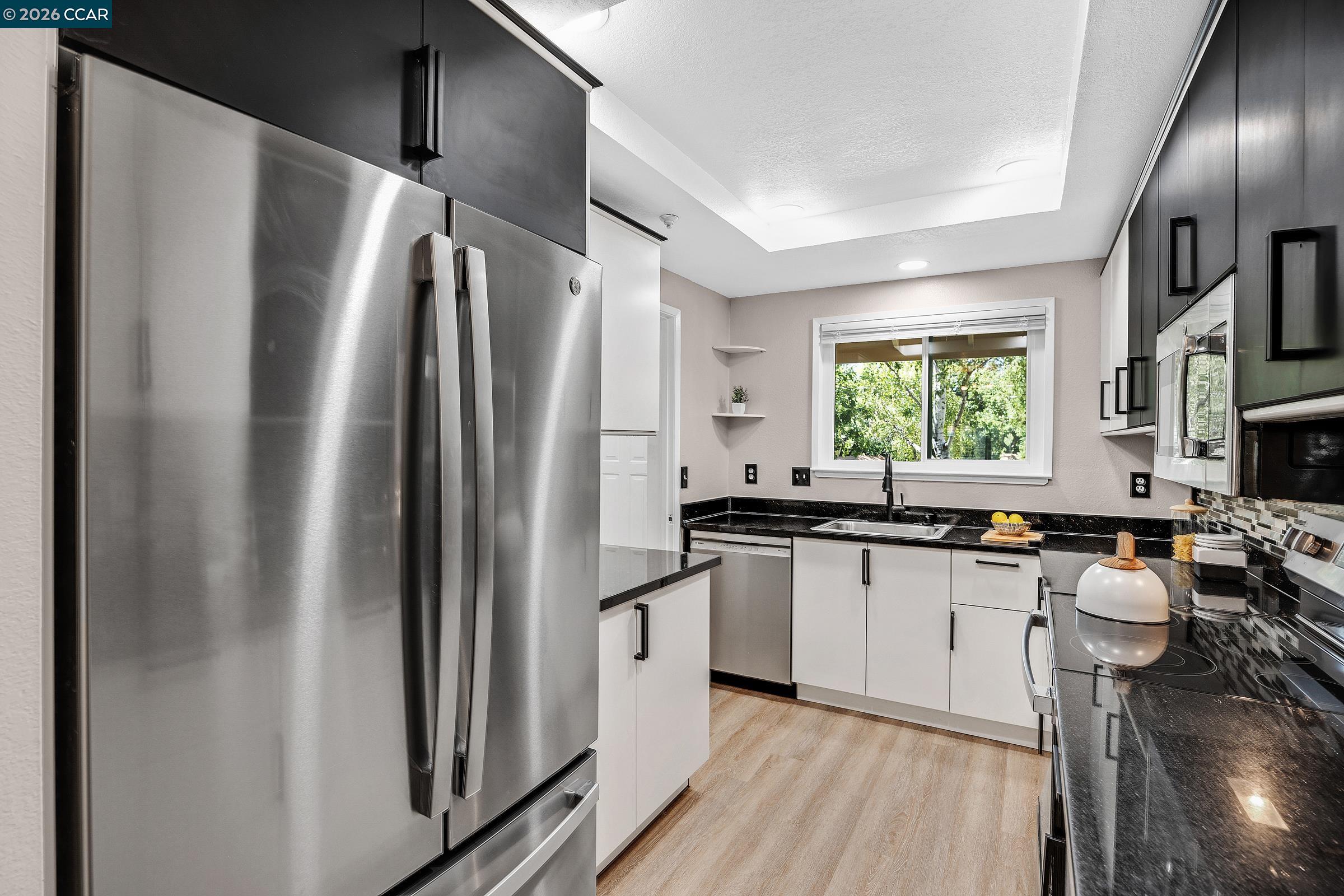 2617 Oak Road, Unit C Walnut Creek, CA 94597 - Photo 8 of 26