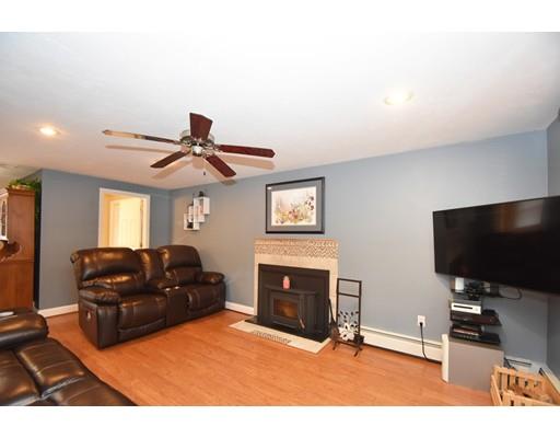 119 Sutton Road Webster, MA 01570 - Photo 3 of 23 Gallery Image 3