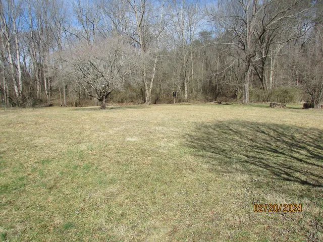 $99,900 | 21-22 Waldorf Place, Brasstown, NC 28902