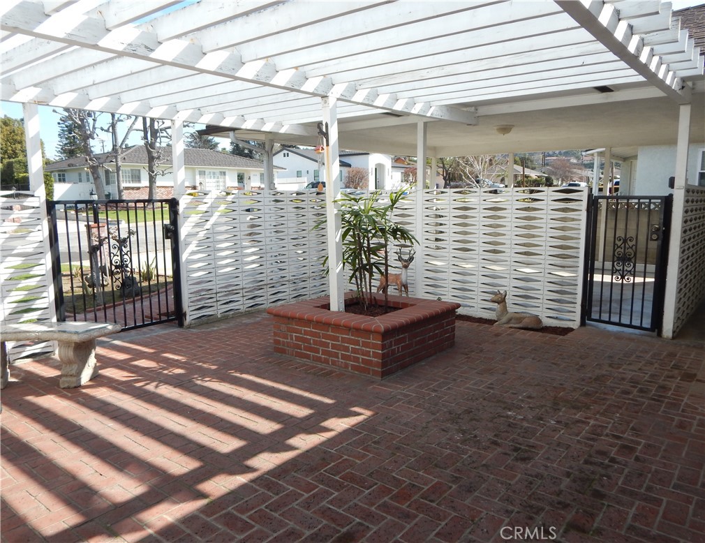 10210 Lundene Drive Whittier, CA 90601 - Photo 2 of 33