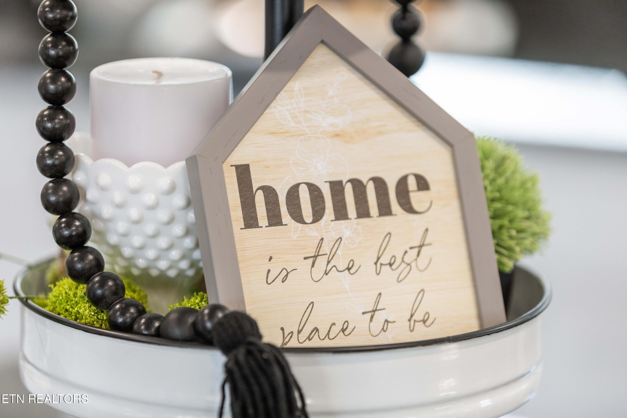 507 Short Street Athens, TN 37303 - Photo 22 of 54 a view of a wooden door