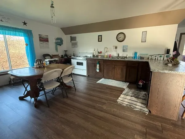 $625,000 | E4364 Meadow Drive, Hillpoint, WI 53937