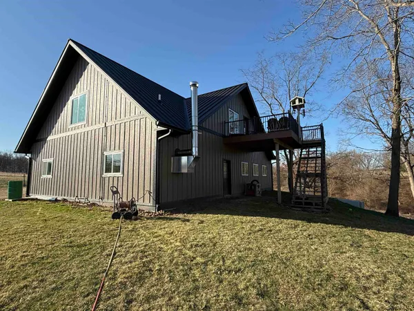 $625,000 | E4364 Meadow Drive, Hillpoint, WI 53937