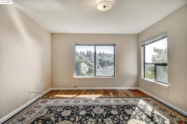 an empty room with window