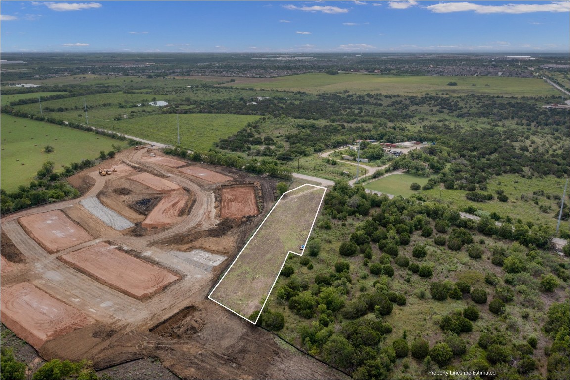 11114 Cameron Road Austin, TX 78754 - Photo 6 of 12 a view of a outdoor space