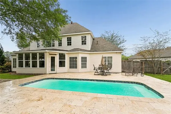 $725,000 | 26 Sycamore Street, Covington, LA 70433