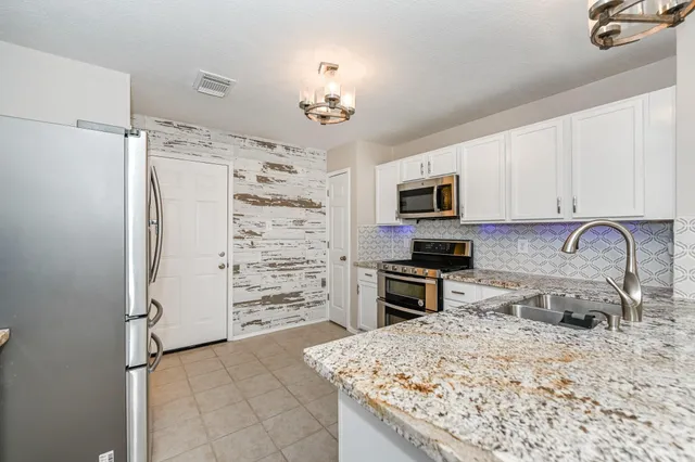 $1,899 | 11727 Sunny Stream Drive, Tomball, TX 77375