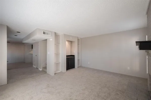 $1,800 | 3200 South Gessner Road, Unit 338, Houston, TX 77063