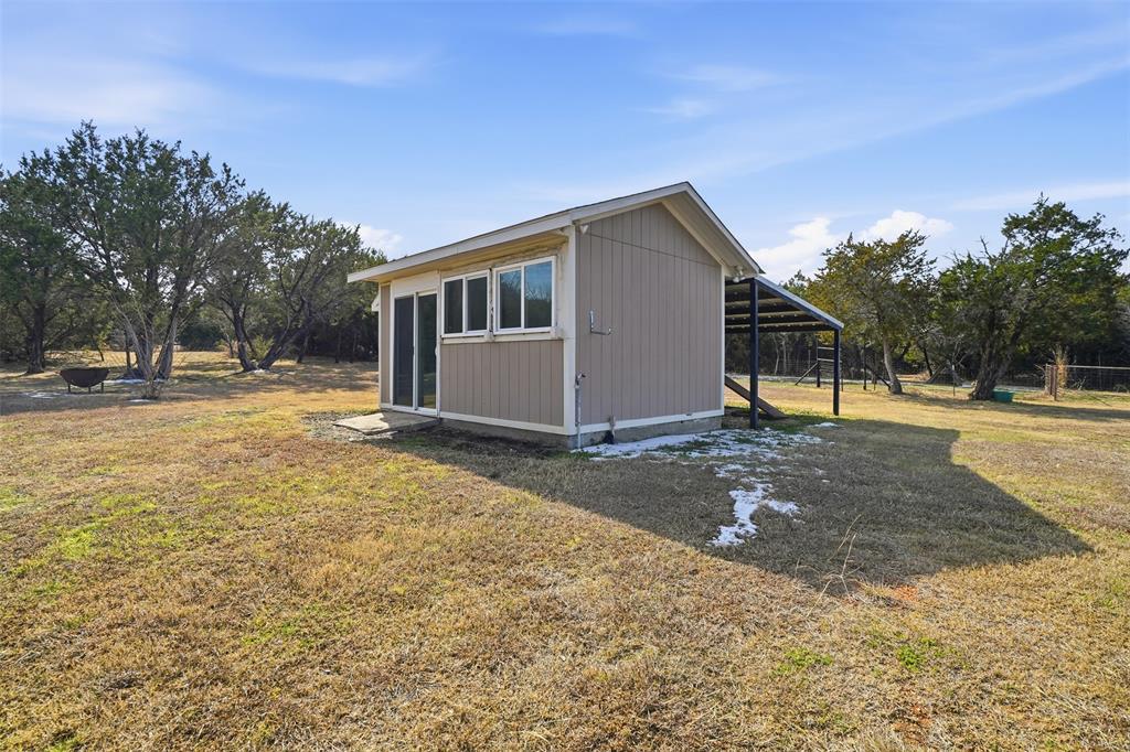 1267 County Road 406 Nemo, TX 76070 - Photo 24 of 37