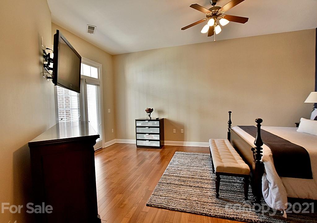 5425 Closeburn Road, Unit 112 Charlotte, NC 28210 - Photo 20 of 34 Gallery Image 20