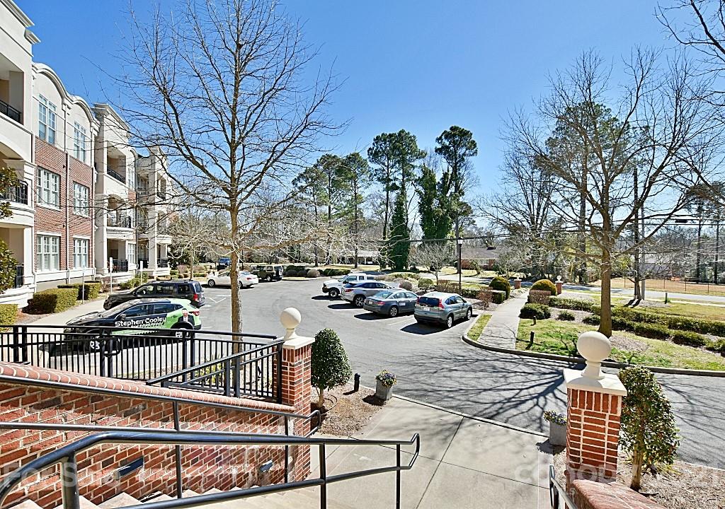 5425 Closeburn Road, Unit 112 Charlotte, NC 28210 - Photo 34 of 34 Gallery Image 34