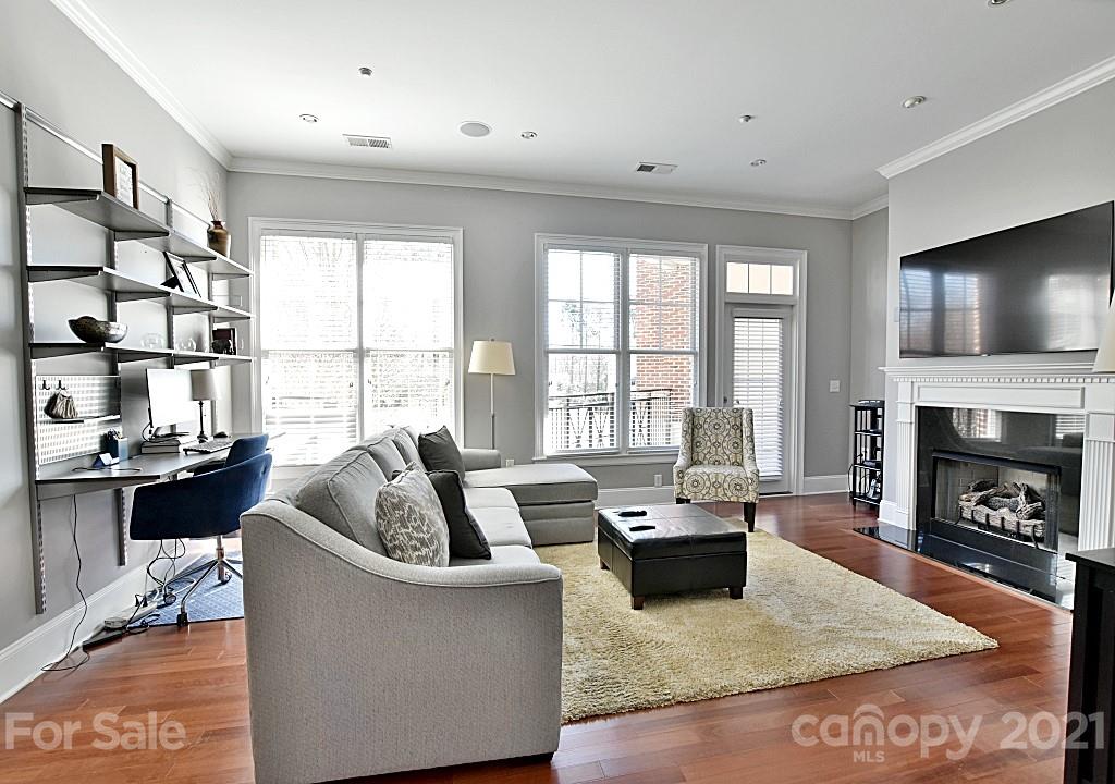 5425 Closeburn Road, Unit 112 Charlotte, NC 28210 - Photo 7 of 34 Gallery Image 7