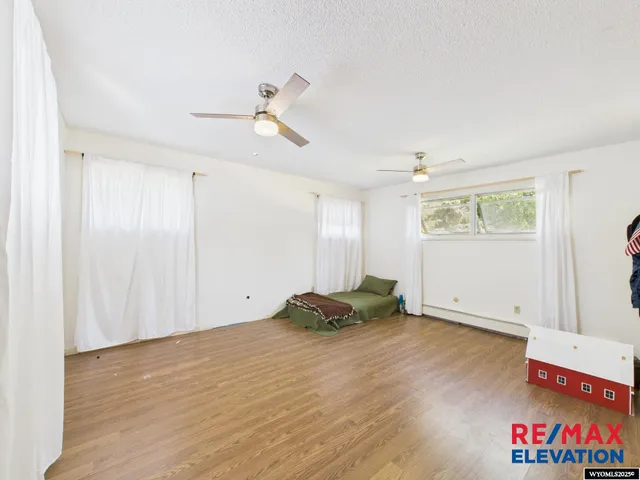 $299,000 | 618 Montana Avenue, Basin, WY 82410