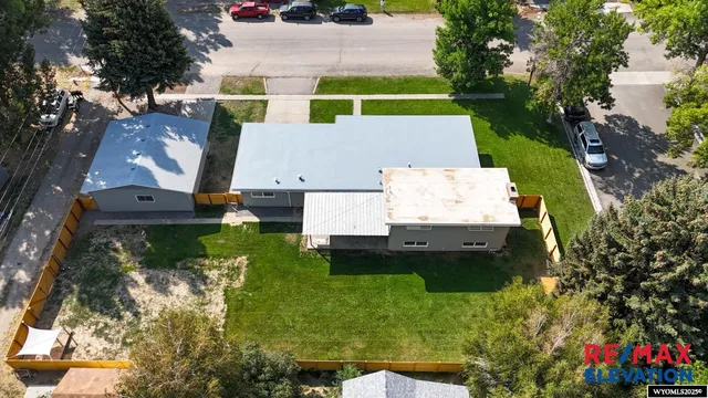 $299,000 | 618 Montana Avenue, Basin, WY 82410