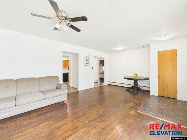 $299,000 | 618 Montana Avenue, Basin, WY 82410