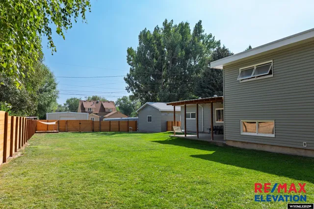 $299,000 | 618 Montana Avenue, Basin, WY 82410